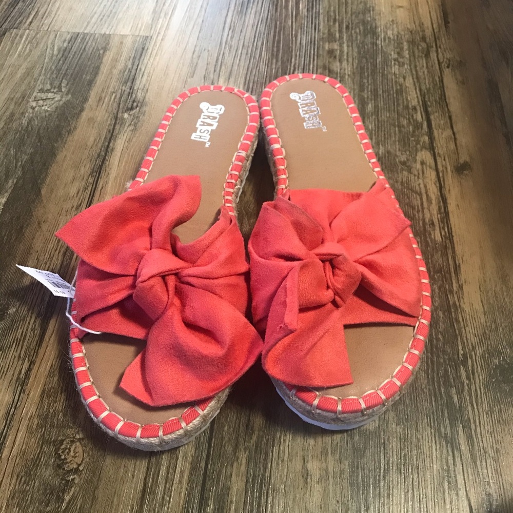 Fun summer sandal